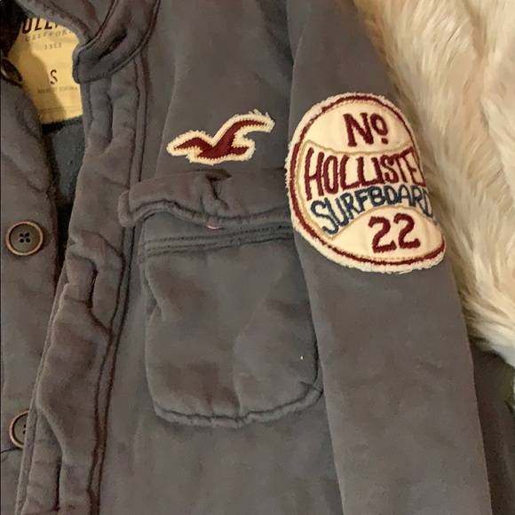 Hollister jacket - Picture 2 of 3
